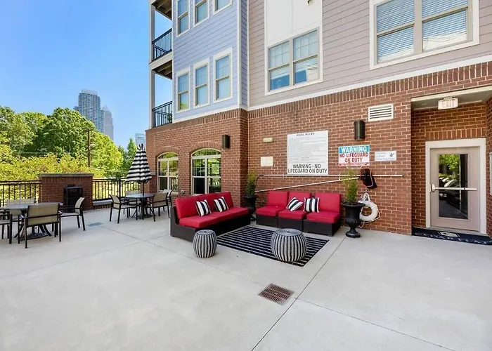 1Br Uptown, Pool, Wine, Near Convention Center_311